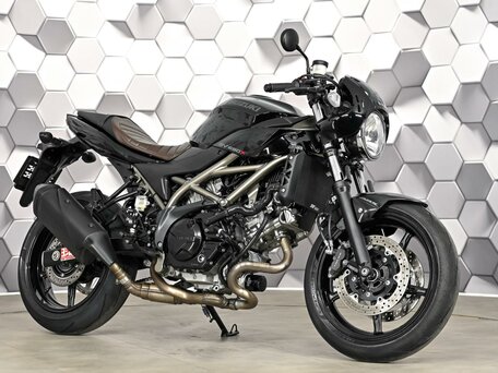 2022 Suzuki SV 650, чёрный, 695000 рублей, вид 1