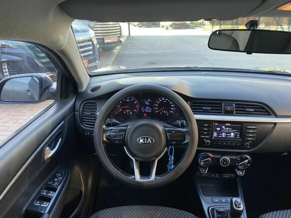 2017 Kia Rio IV, серый, 779000 рублей - вид 15