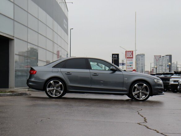 2012 Audi A4 IV (B8) Рестайлинг, серый, 1500000 рублей - вид 3