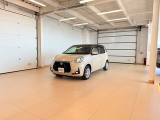 2020 Toyota Passo III Рестайлинг, белый, 1099000 рублей, вид 2
