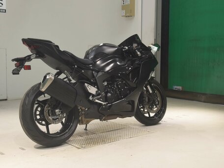 2024 Kawasaki ZX-6R Ninja, чёрный, 1200000 рублей, вид 4