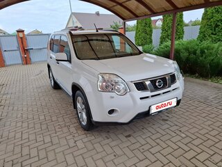 2013 Nissan X-Trail II Рестайлинг, белый, 1380000 рублей, вид 4