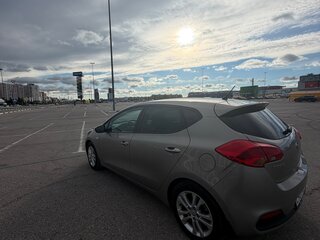 2014 Kia Ceed II, серебристый, 1050000 рублей, вид 3