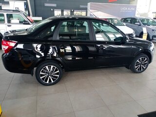 2026 Lada (ВАЗ) Granta I Рестайлинг, чёрный, 1290000 рублей, вид 4