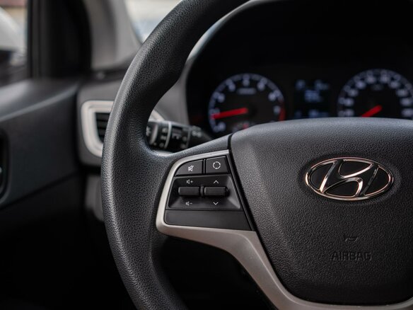2019 Hyundai Solaris II, белый, 1415000 рублей - вид 15