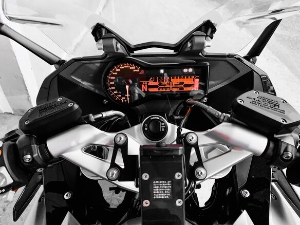 2016 BMW R 1200 RS, серый, 980000 рублей - вид 11