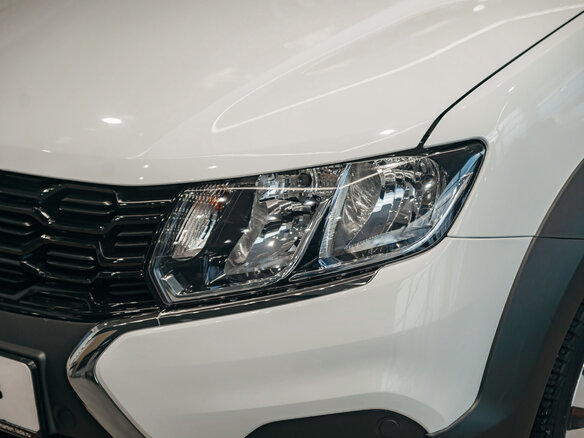 2026 Lada (ВАЗ) Largus Cross I Рестайлинг, белый - вид 13
