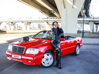 1992 Mercedes-Benz W124 300, пурпурный, 2200000 рублей, вид 5