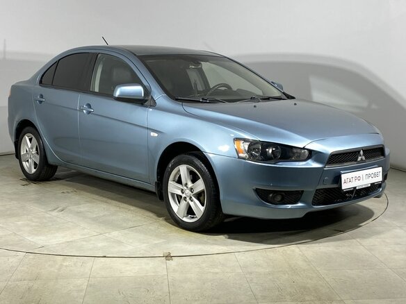 2008 Mitsubishi Lancer X, серый, 600000 рублей - вид 3