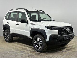 2026 Lada (ВАЗ) Niva Travel I Рестайлинг, белый, 1772000 рублей, вид 3