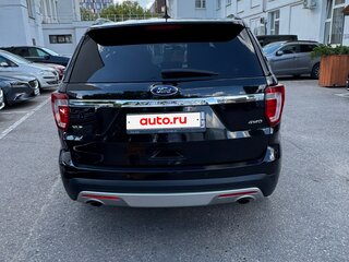2017 Ford Explorer V Рестайлинг, чёрный, 3100000 рублей, вид 5