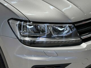 2020 Volkswagen Tiguan II, серый, 2497000 рублей, вид 4
