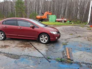 2007 Honda Civic VIII, красный, 750000 рублей, вид 4