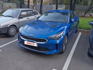 2018 Kia Stinger I, синий, 2500000 рублей, вид 2