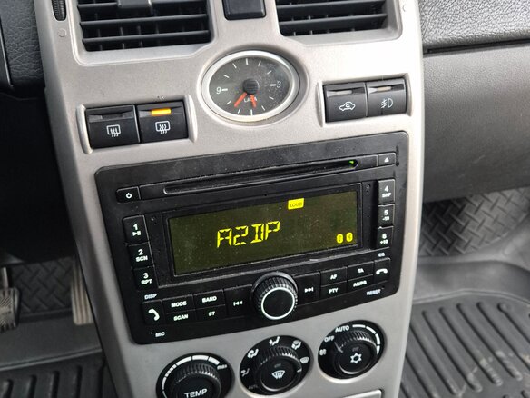 2011 Lada (ВАЗ) Priora I, серый, 420000 рублей - вид 18