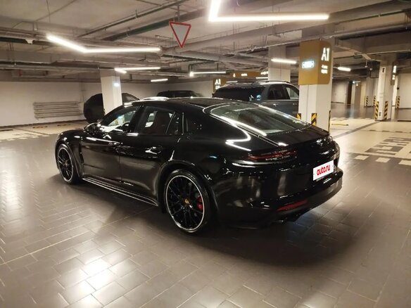 2020 Porsche Panamera GTS II, чёрный, 10500000 рублей - вид 7