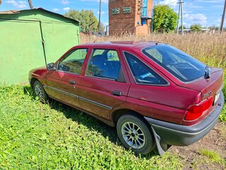 1993 Ford Escort V Рестайлинг 1, красный, 82000 рублей, вид 3