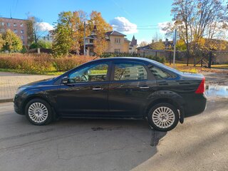 2011 Ford Focus II Рестайлинг, чёрный, 540000 рублей, вид 4