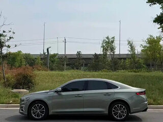 2025 Geely Preface I (China Market) Рестайлинг 3, зелёный, 2598208 рублей, вид 3