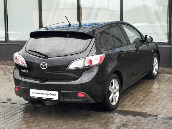 2011 Mazda 3 II (BL), чёрный, 859000 рублей - вид 4