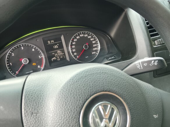 2011 Volkswagen Transporter, белый, 1100000 рублей - вид 13