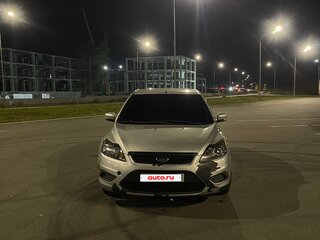 2009 Ford Focus II Рестайлинг, серебристый, 370000 рублей, вид 2