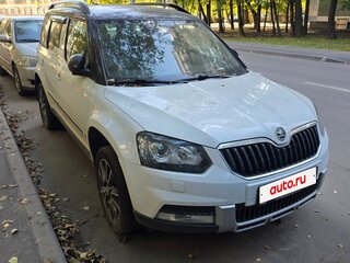 2017 Skoda Yeti I Рестайлинг, белый, 1200000 рублей, вид 4