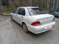 2001 Mitsubishi Lancer Cedia IX, белый, 150000 рублей - вид 3