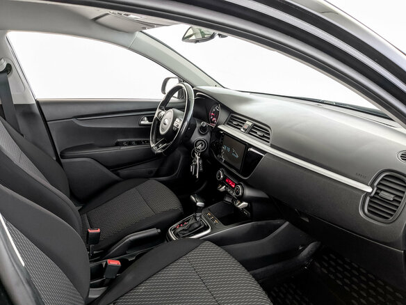 2018 Kia Rio X-Line IV, чёрный, 1250000 рублей - вид 10
