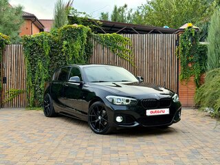 2019 BMW 1 серии 118i II (F20/F21) Рестайлинг 2, чёрный, 2130000 рублей, вид 4