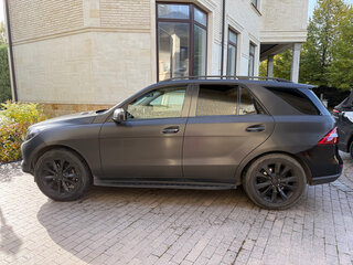 2014 Mercedes-Benz M-Класс 400 III (W166), чёрный, 2200000 рублей, вид 3
