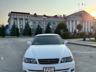 1999 Toyota Chaser VI (X100) Рестайлинг, белый, 1260000 рублей, вид 2