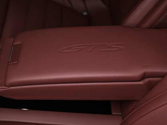 2026 Porsche Panamera GTS III, чёрный, 29700000 рублей - вид 33