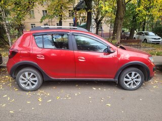 2016 Renault Sandero Stepway II, красный, 900000 рублей, вид 2