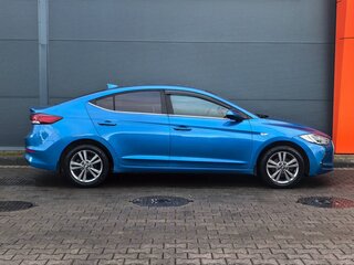 2017 Hyundai Elantra VI (AD), синий, 1579000 рублей, вид 3
