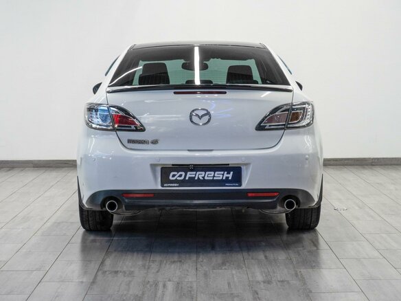 2010 Mazda 6 II (GH) Рестайлинг, белый, 999000 рублей - вид 3