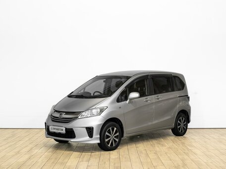 Honda Freed I Рестайлинг 2