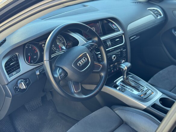 2012 Audi A4 IV (B8) Рестайлинг, чёрный, 1300000 рублей - вид 7