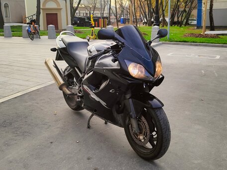 2004 Honda CBR 600F, чёрный, 450000 рублей, вид 2
