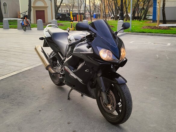 2004 Honda CBR 600F, чёрный, 450000 рублей - вид 1