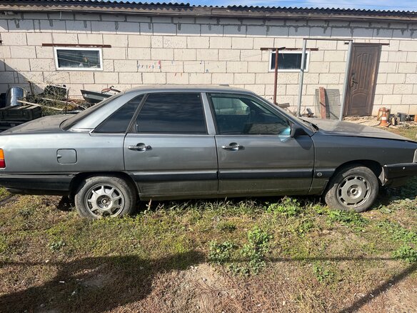 1988 Audi 100 III (C3) Рестайлинг, серый, 120000 рублей - вид 2