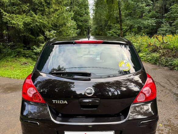 2011 Nissan Tiida I Рестайлинг, коричневый - вид 2