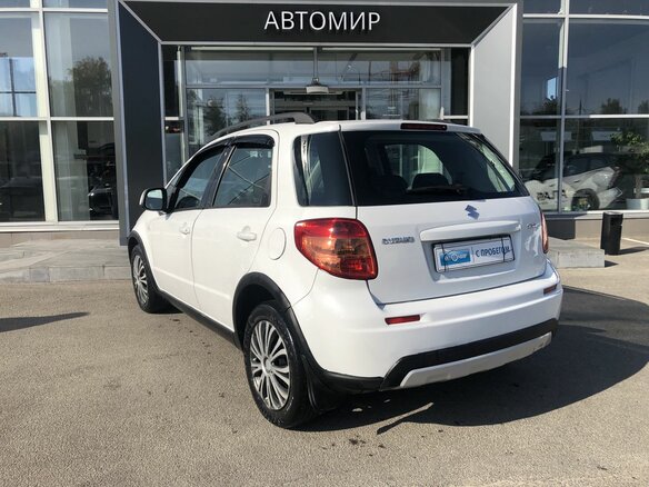 2010 Suzuki SX4 I (Classic) Рестайлинг, белый - вид 6
