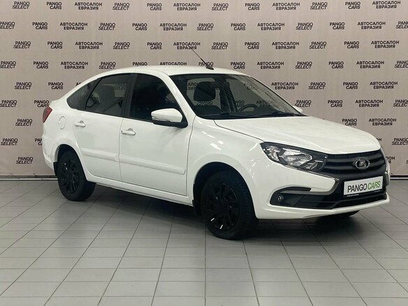2021 Lada (ВАЗ) Granta I Рестайлинг, белый, 830000 рублей - вид 2