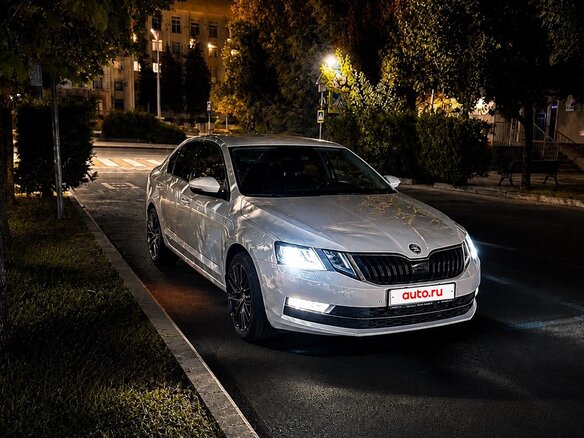 2019 Skoda Octavia III (A7) Рестайлинг, белый, 2250000 рублей