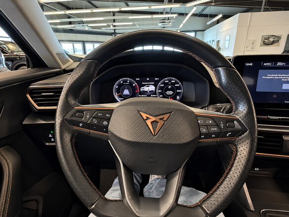 2023 Cupra Formentor I, чёрный, 2820911 рублей - вид 5