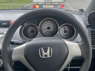2005 Honda Fit I, серый, 420000 рублей, вид 2