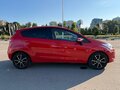 2009 Ford Fiesta Mk6, красный - вид 3