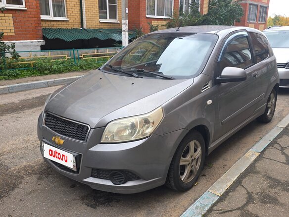 2010 Chevrolet Aveo I Рестайлинг, серый, 410000 рублей - вид 1