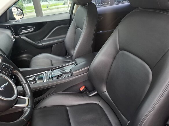 2017 Jaguar F-Pace I, чёрный - вид 13